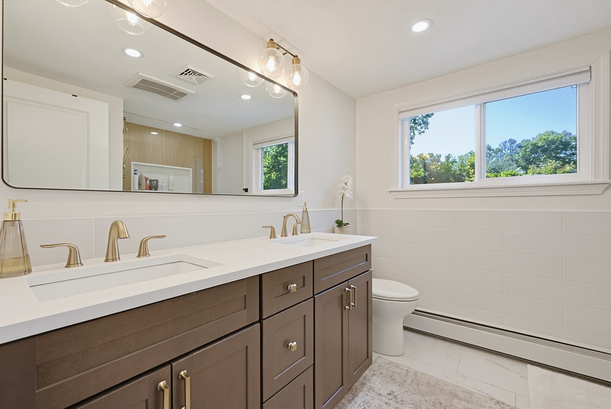7 Phoenix Road Property Photo 24