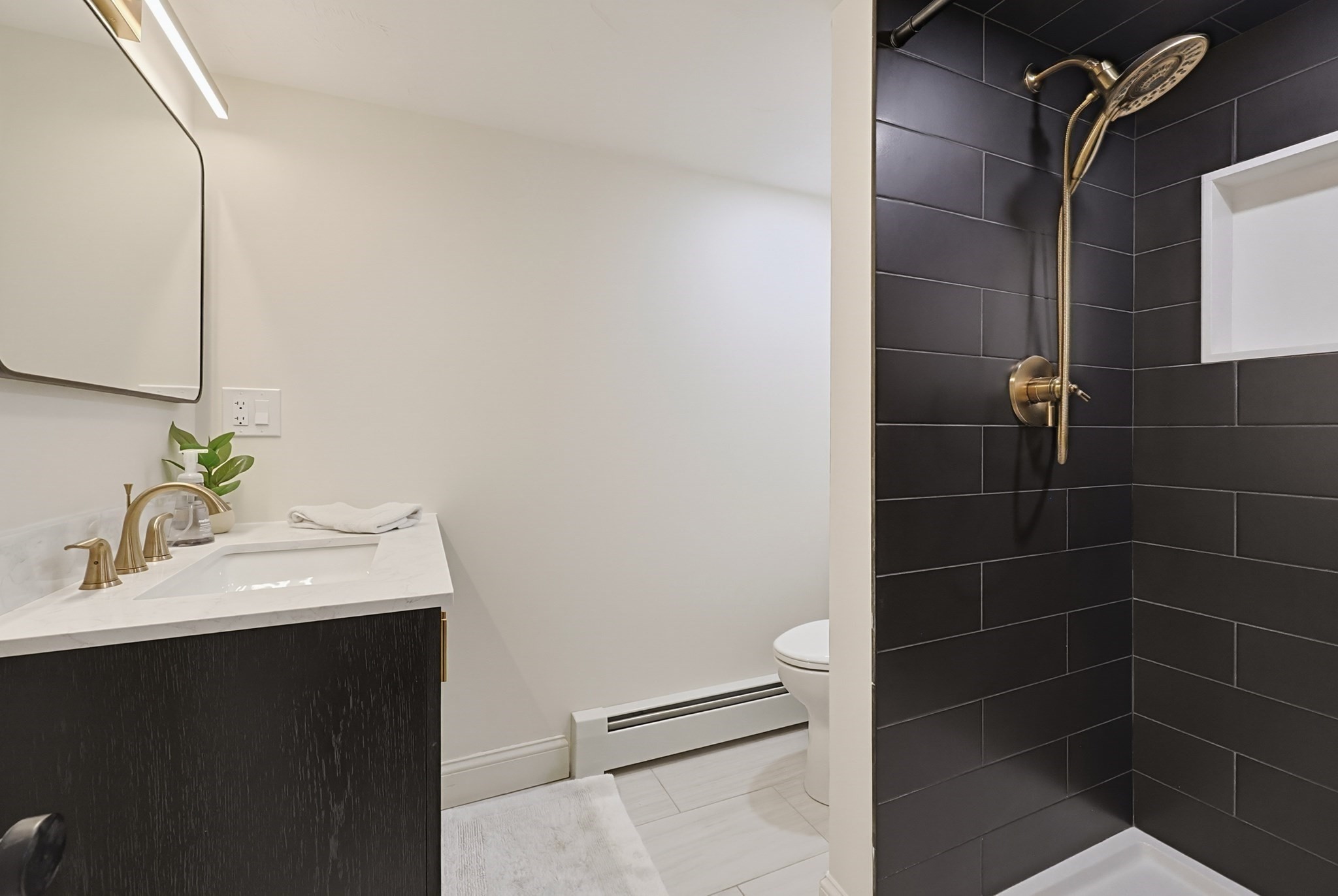 7 Phoenix Road Property Photo 29