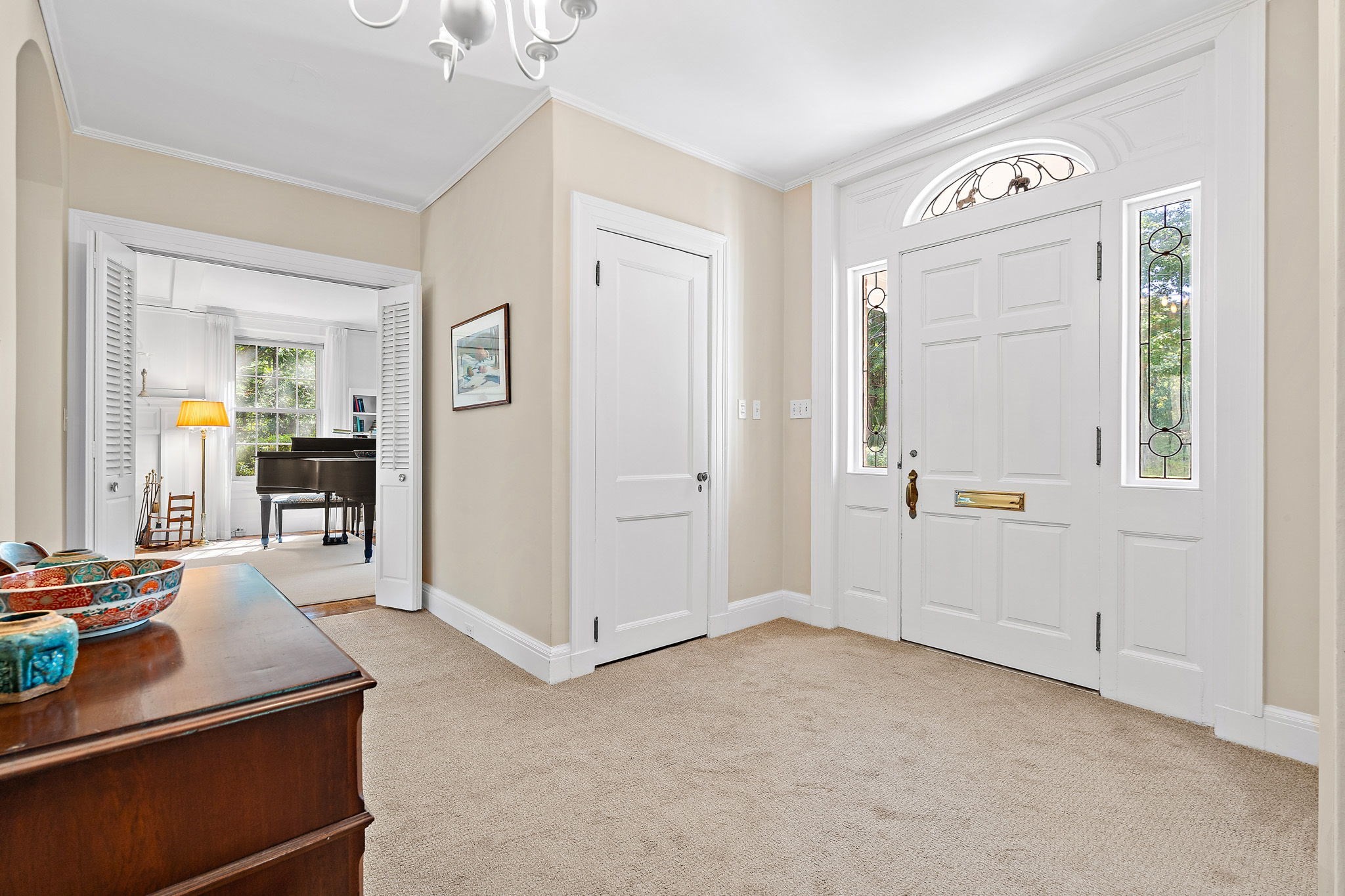 8 Oakmount Circle Property Photo 5