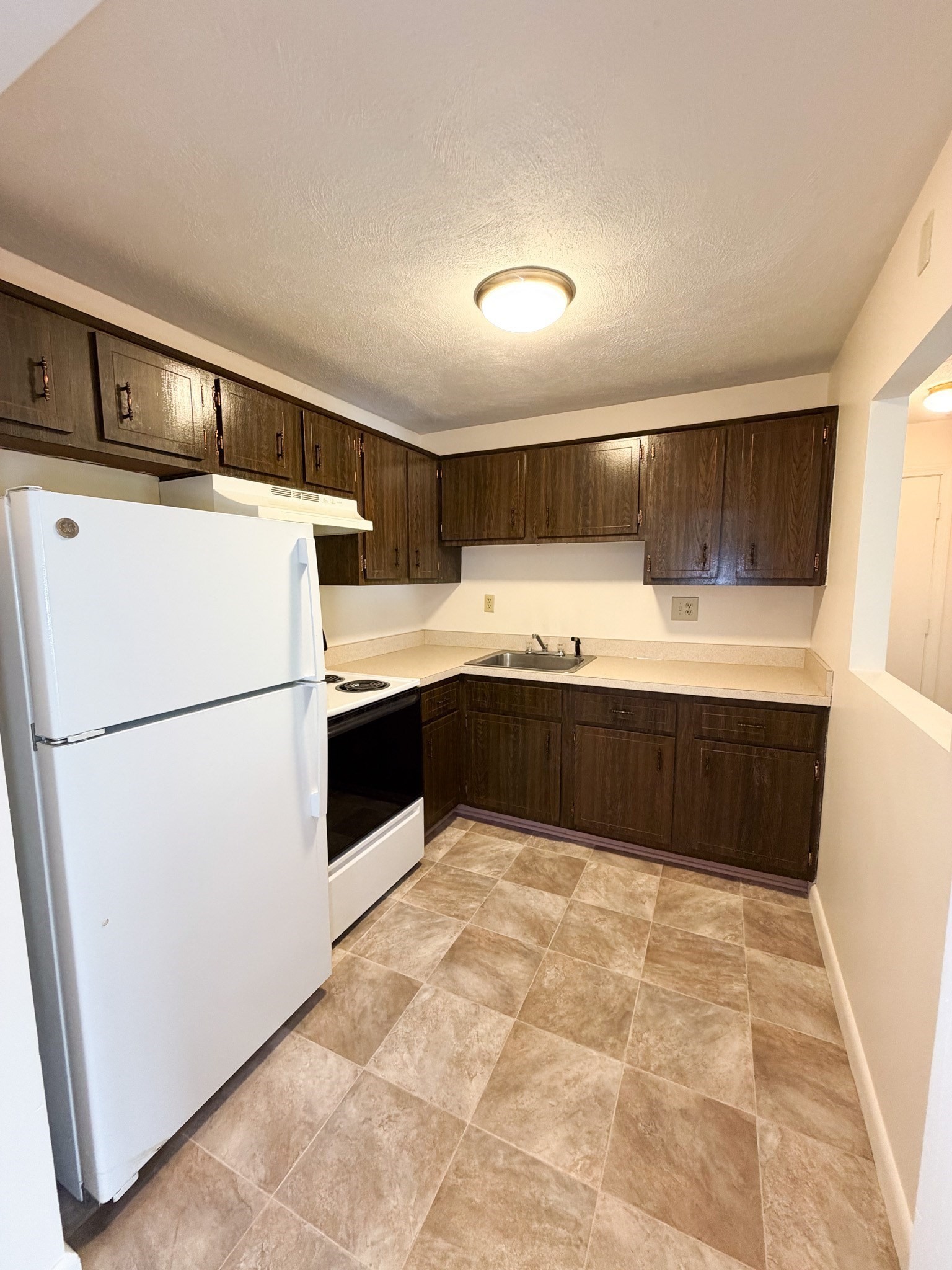 116 River # 20 Property Photo 4