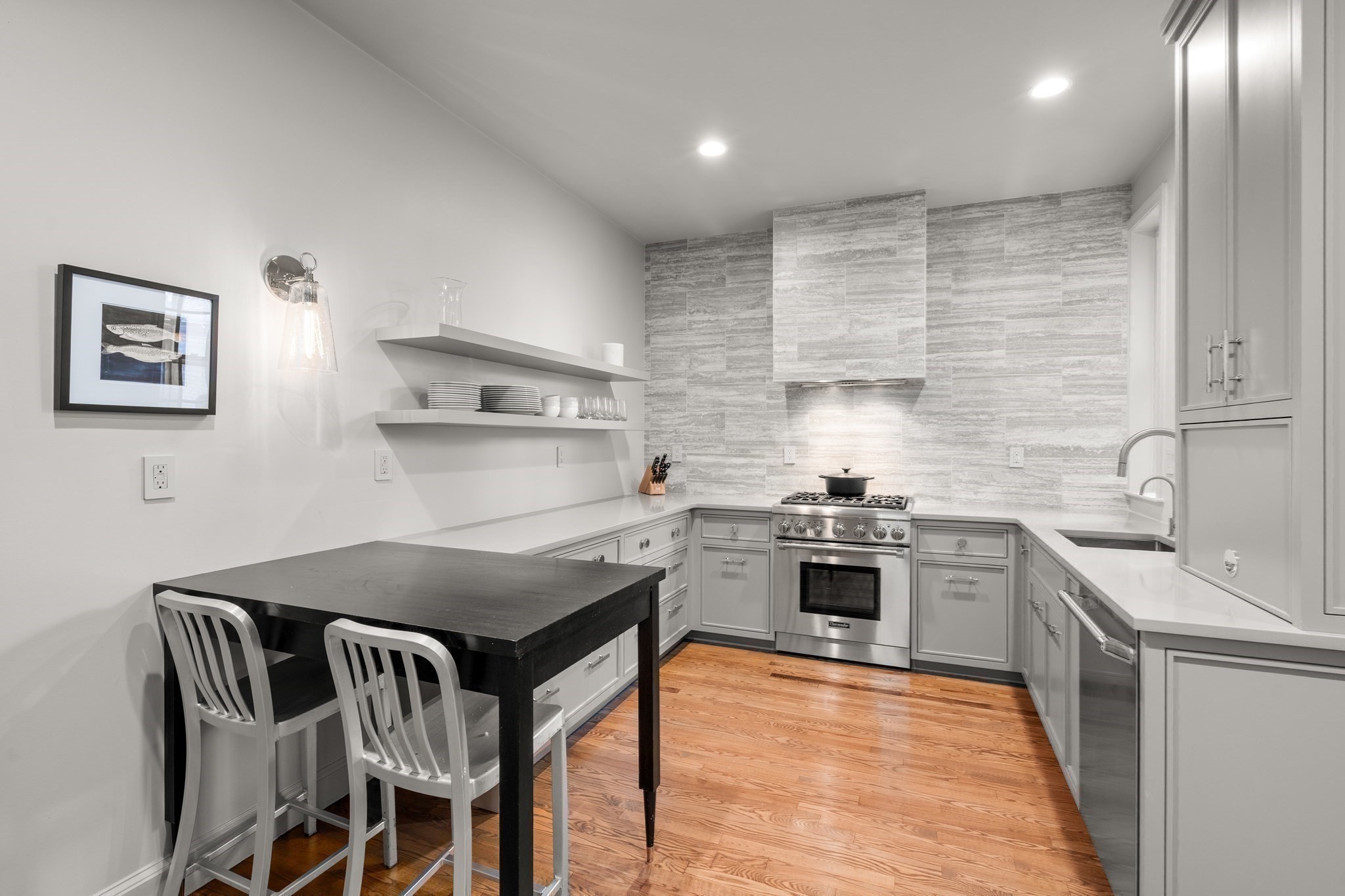 140 Mount Vernon Ph Property Photo 9