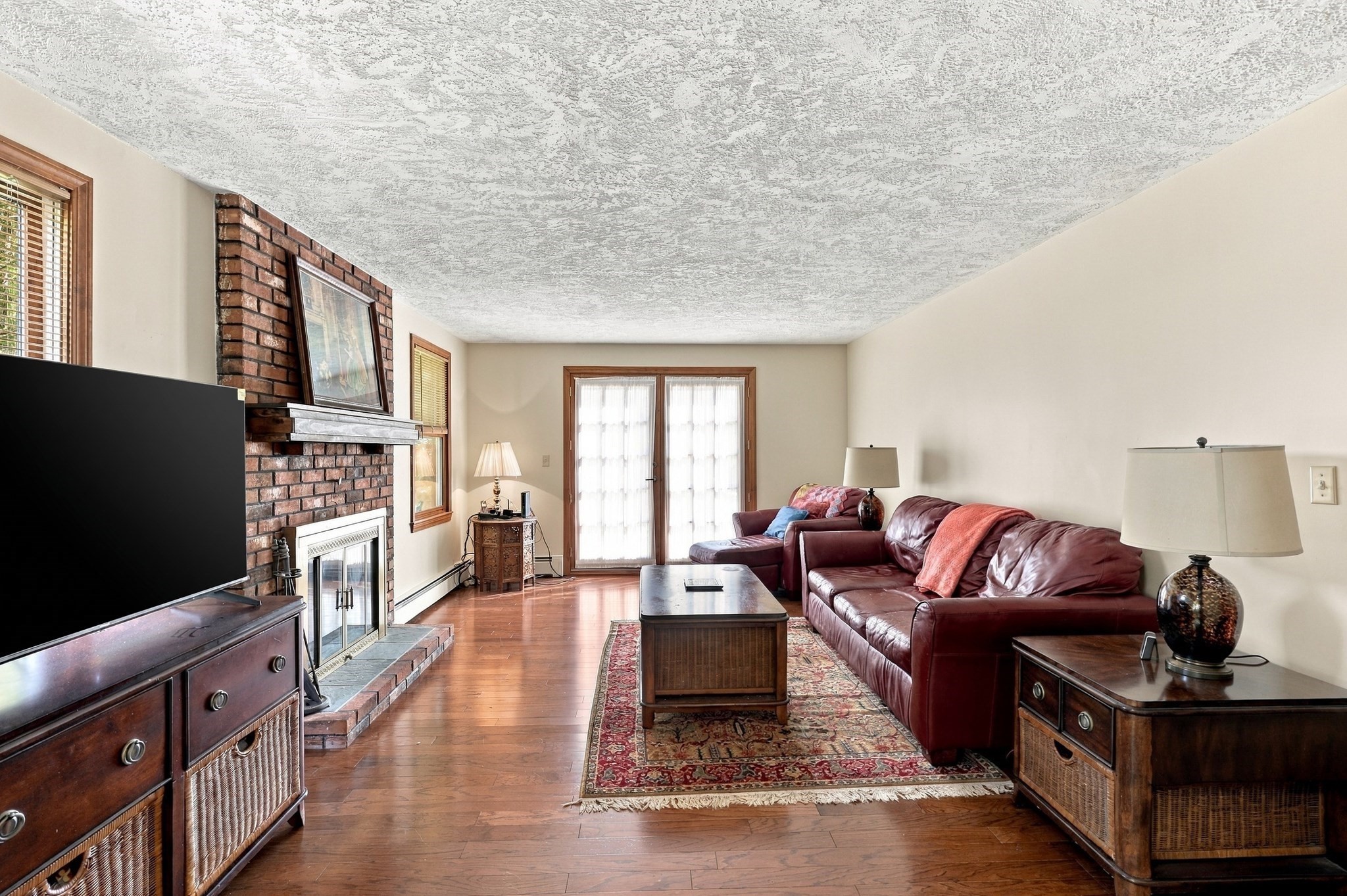 6 Laurel Road Property Photo 4