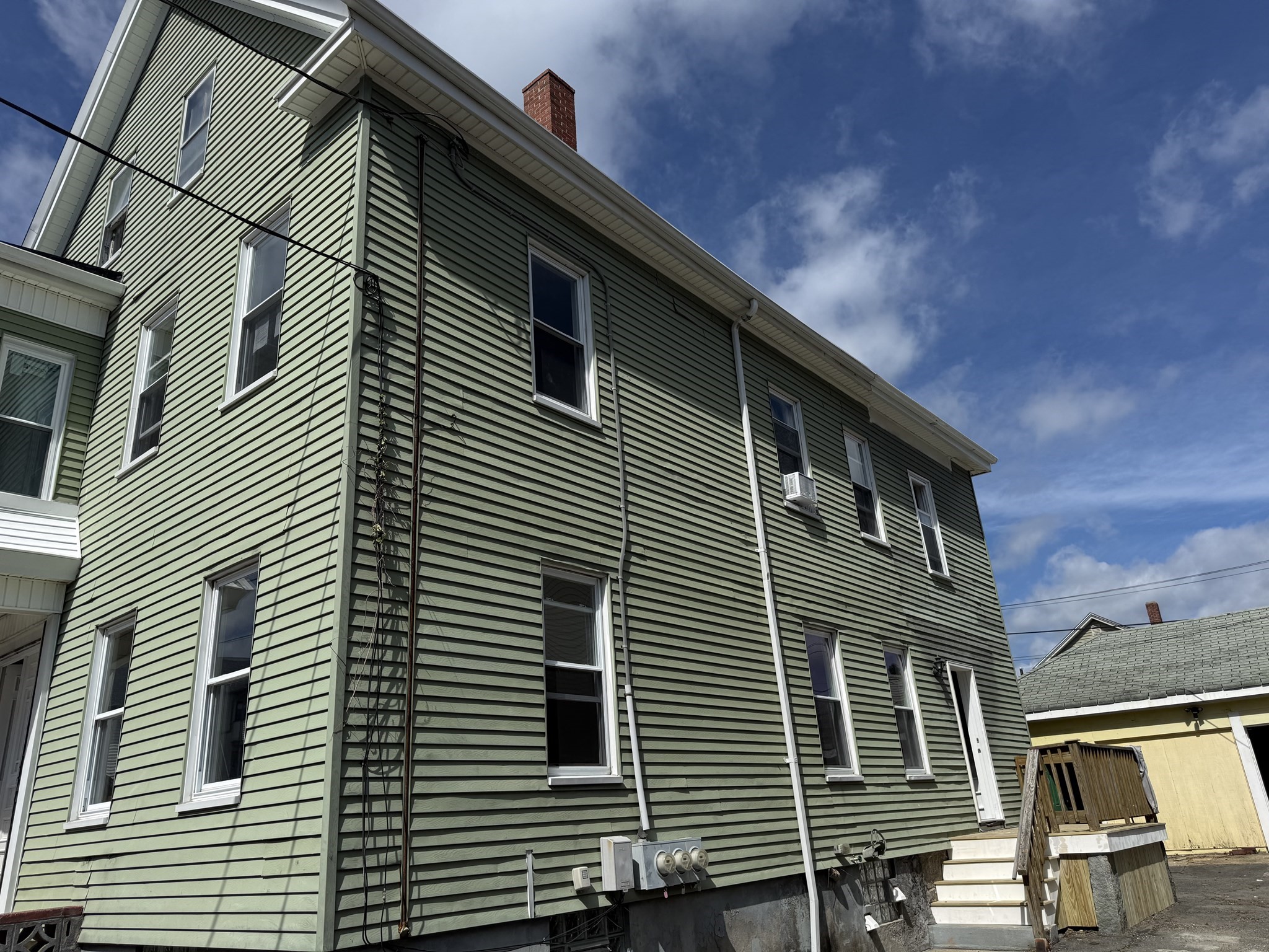 515 Rivet St Property Photo 5