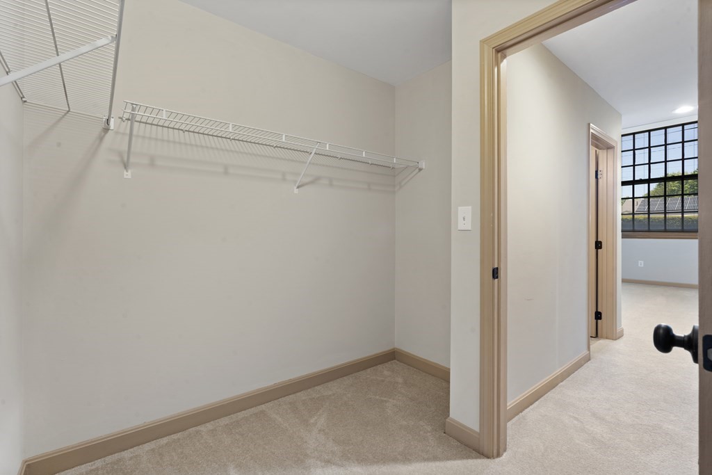 550 Washington St # 201 Property Photo 5