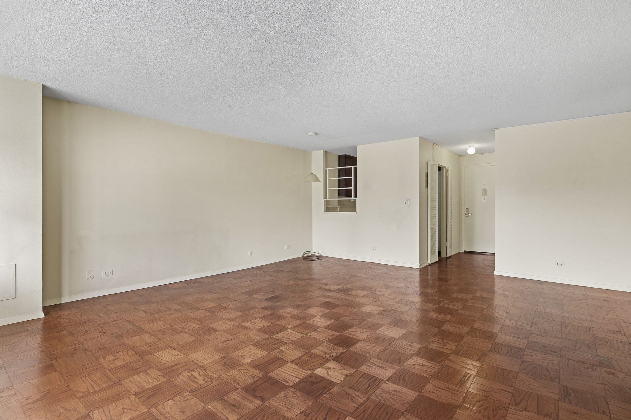 151 Tremont St # 15a Property Photo 5