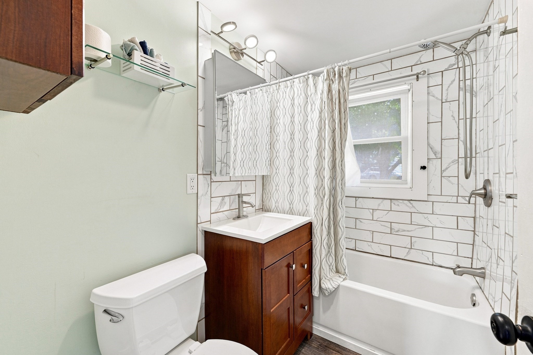 162 Clark St Property Photo 20