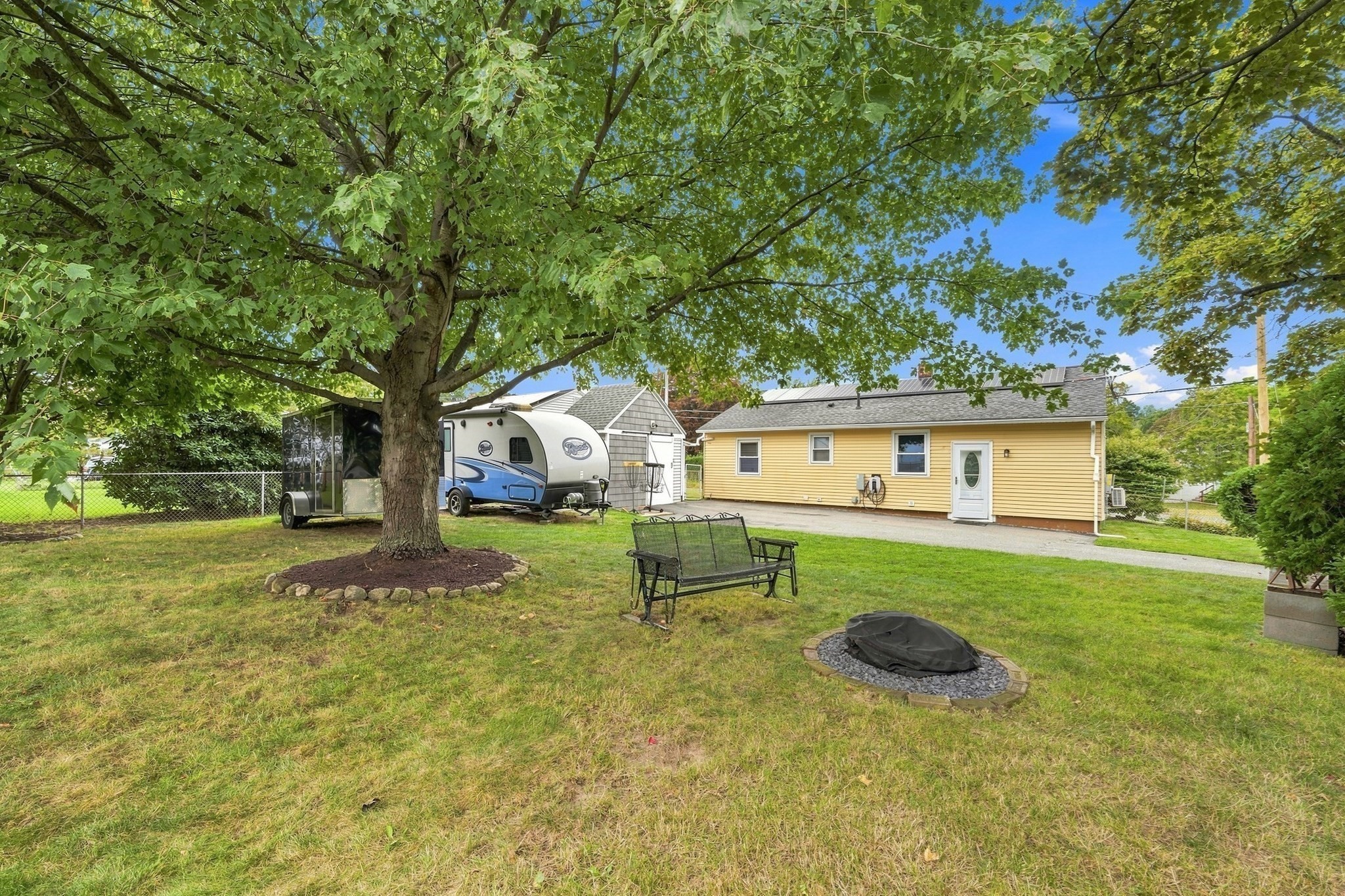 162 Clark St Property Photo 30