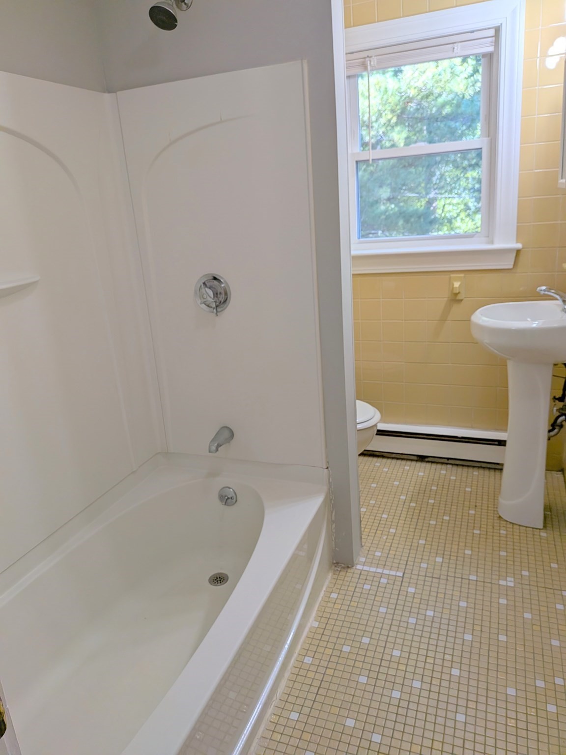 22 Hampson St # 6 Property Photo 13