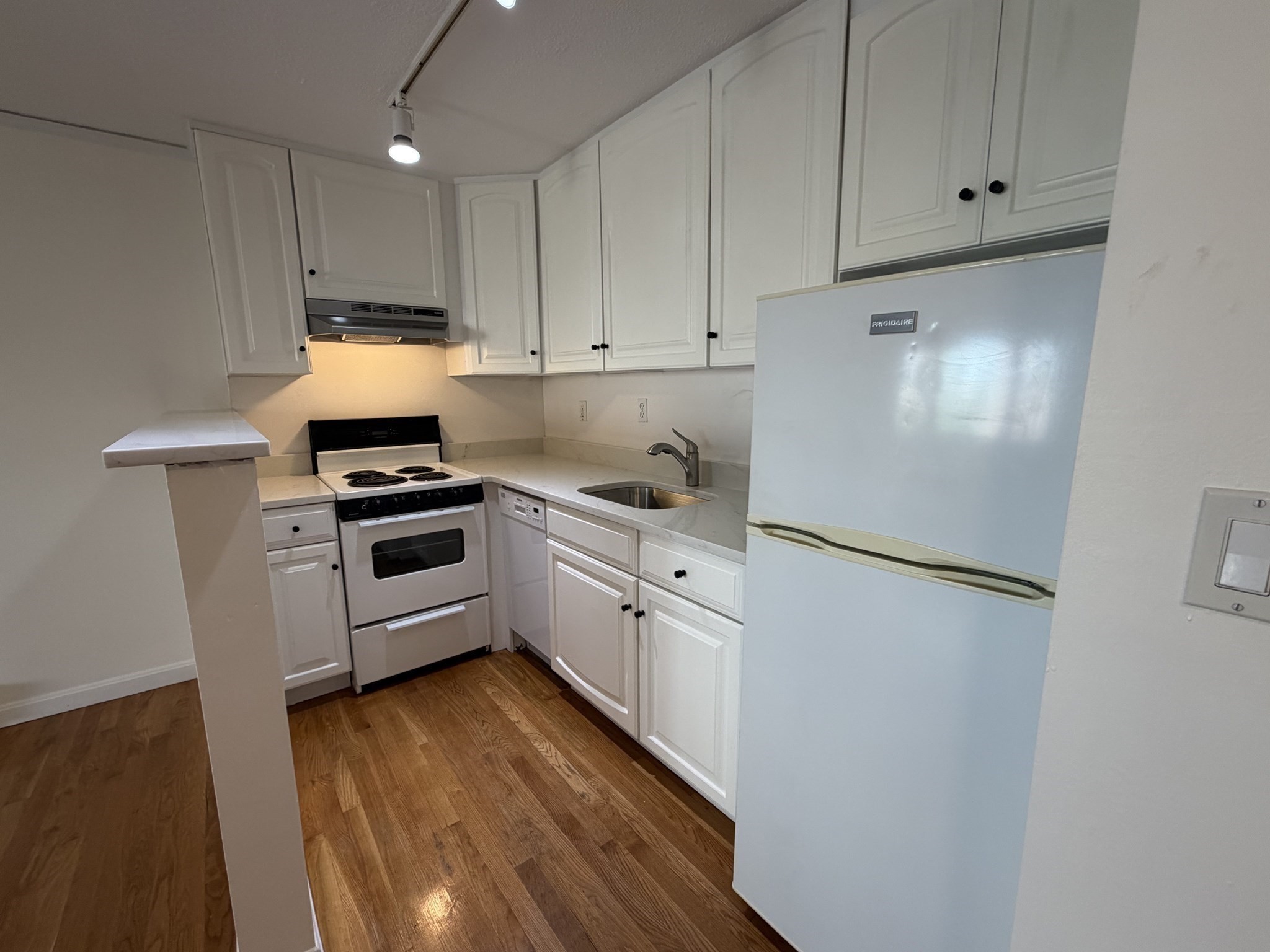 1691 Cambridge St # 41 Property Photo 2