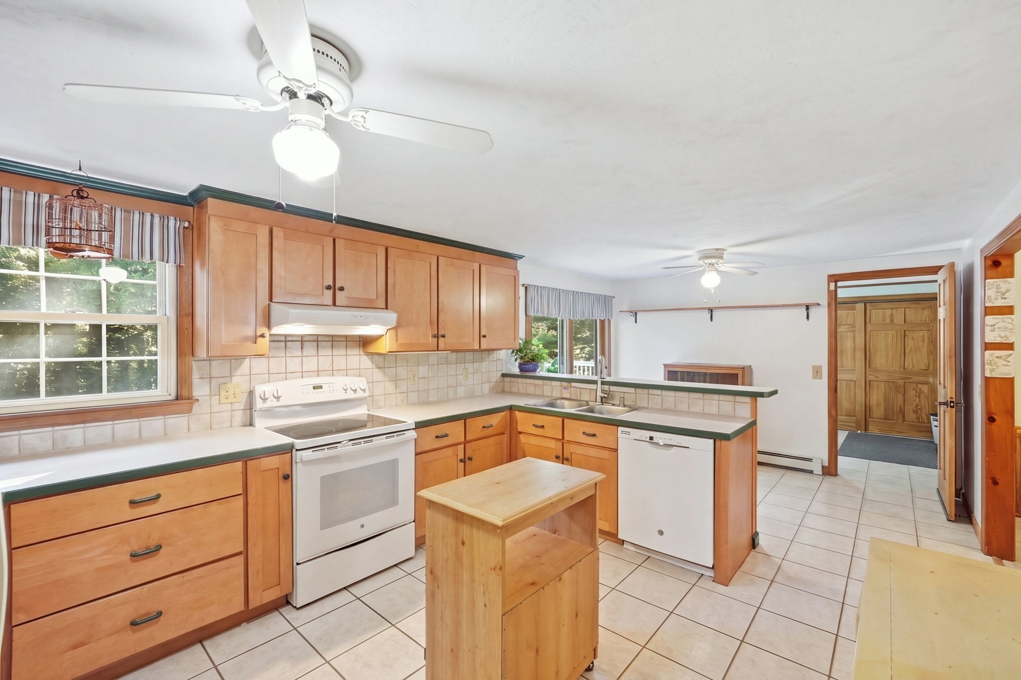 8 Glenmere Rd Property Photo 3