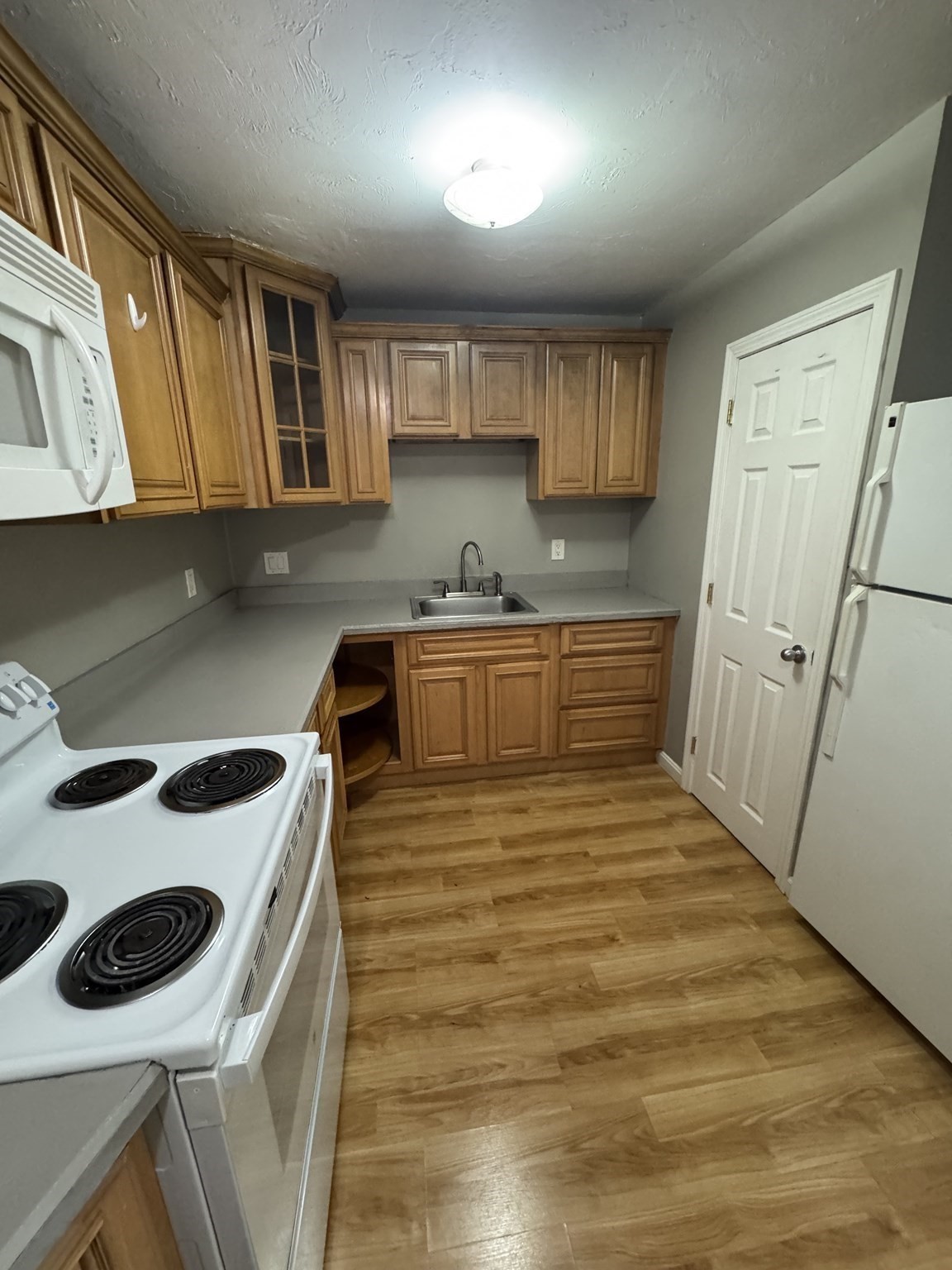 9 Chapel Hill Dr. # 6 Property Photo 4