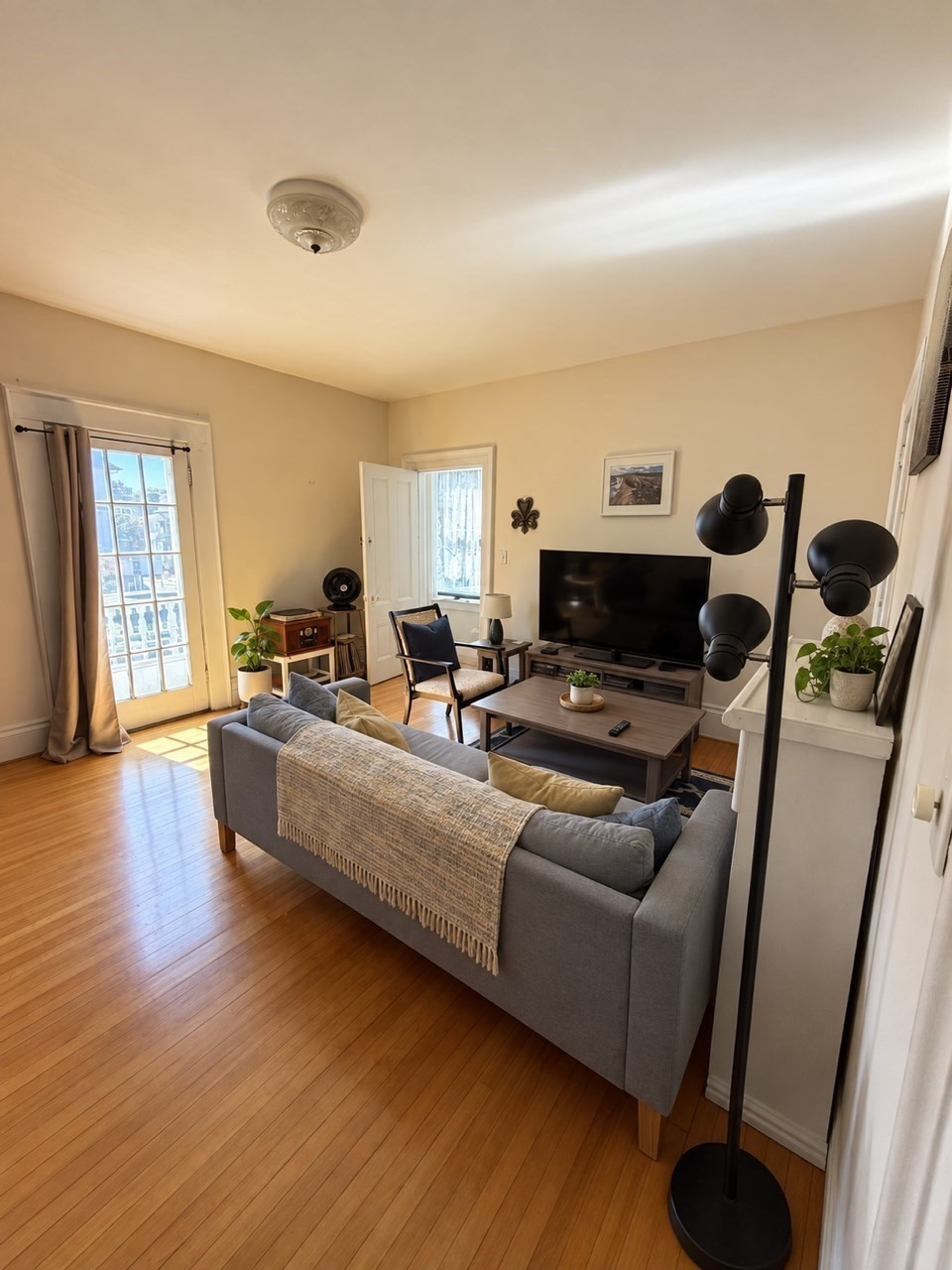 2301 Massachusetts Avenue # 2 Property Photo 3