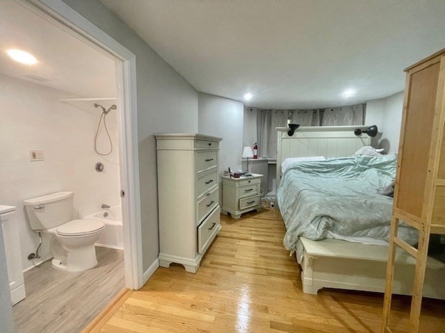1872 Commonwealth Ave # A Property Photo 7