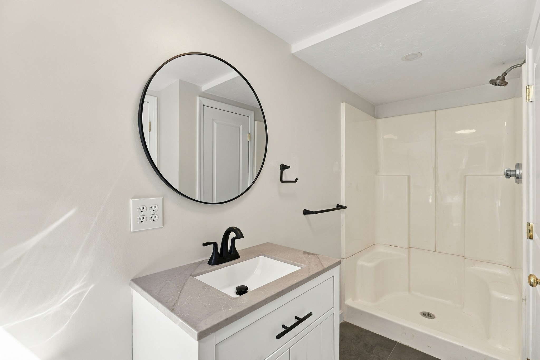 234 Purchase St Property Photo 8