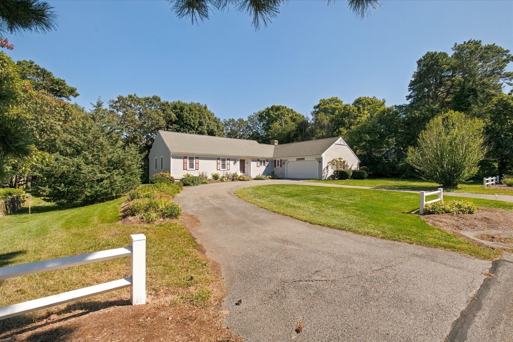 109 Greenland Cir Property Photo 1