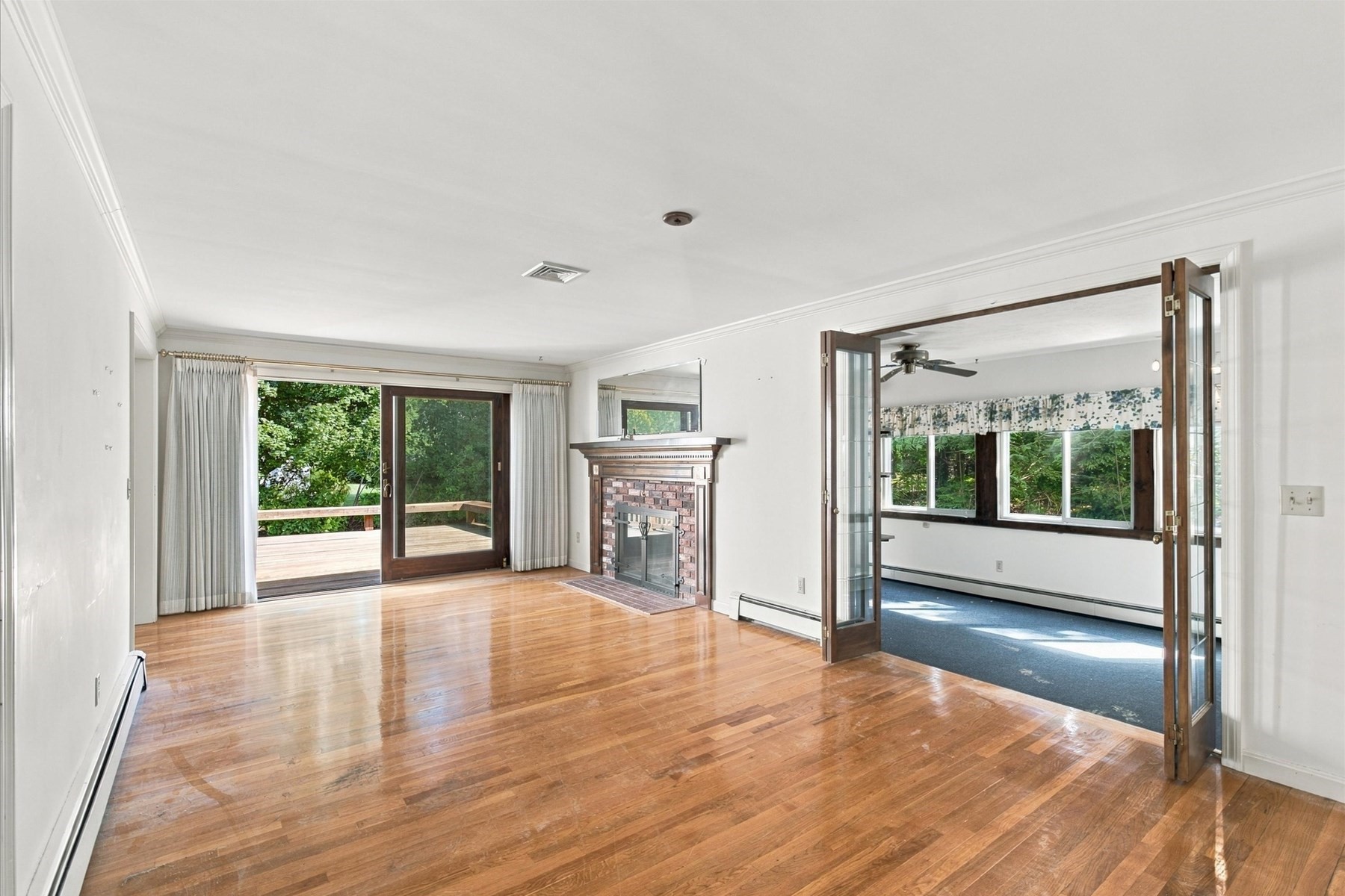 109 Greenland Cir Property Photo 6