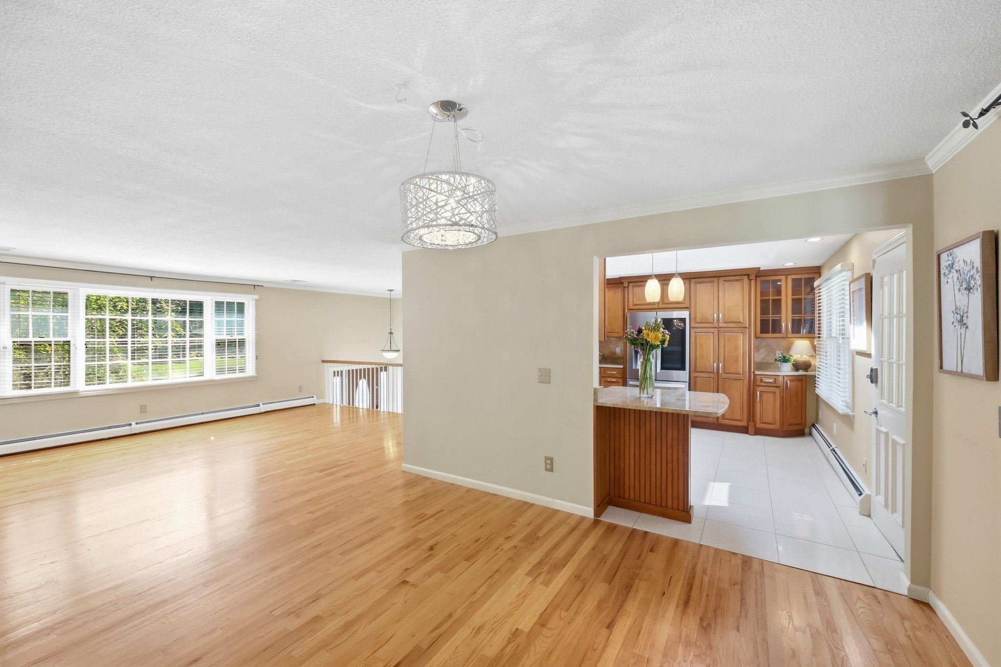 120 Coventry Lane Property Photo 8