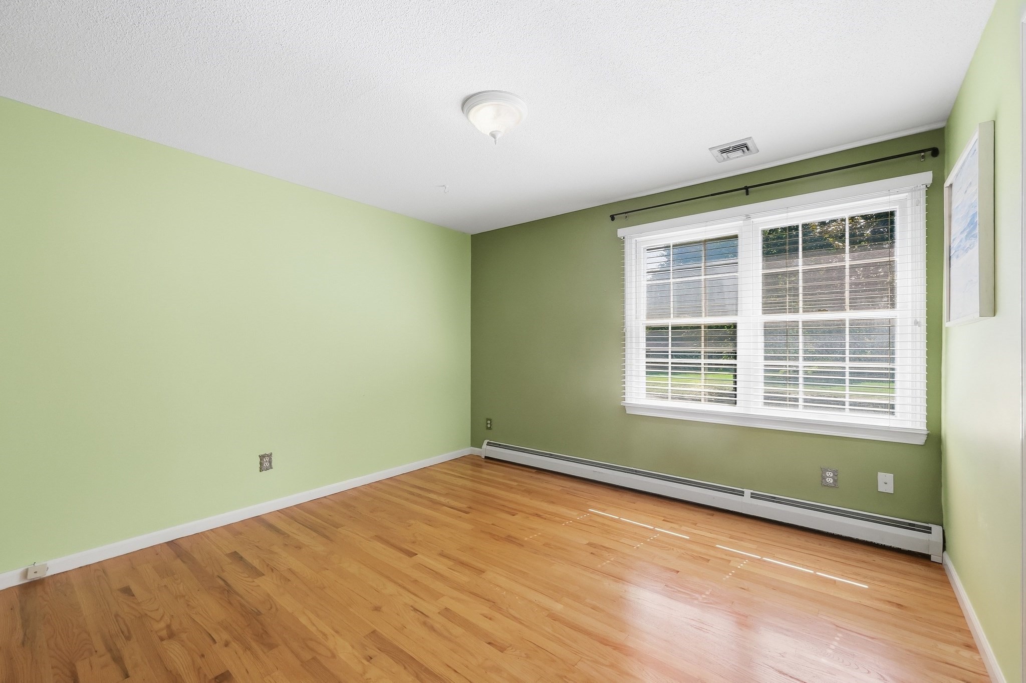 120 Coventry Lane Property Photo 19