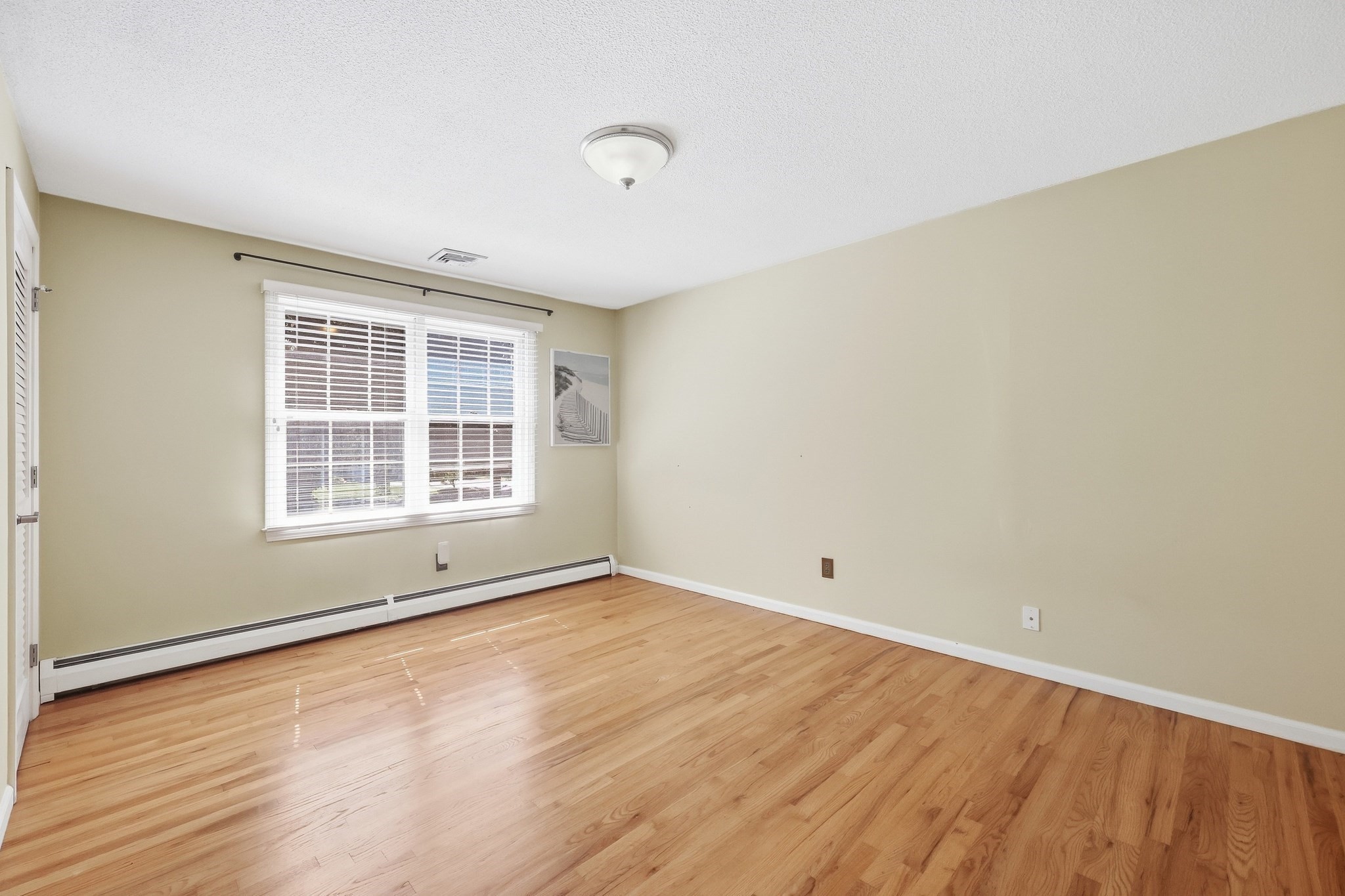 120 Coventry Lane Property Photo 22