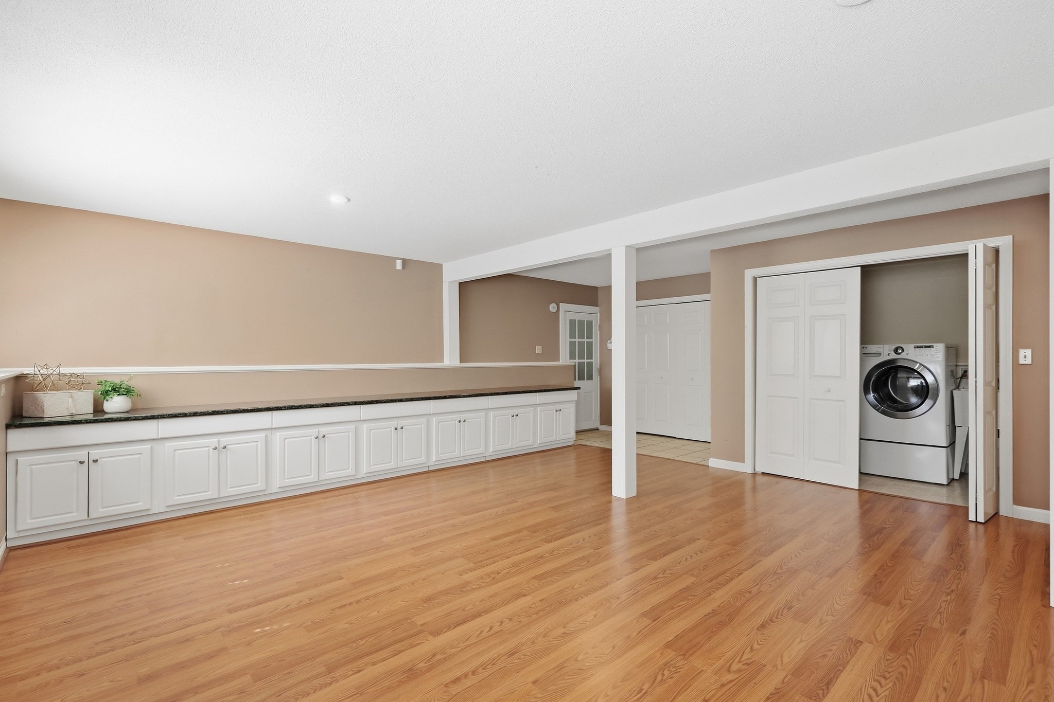 120 Coventry Lane Property Photo 24