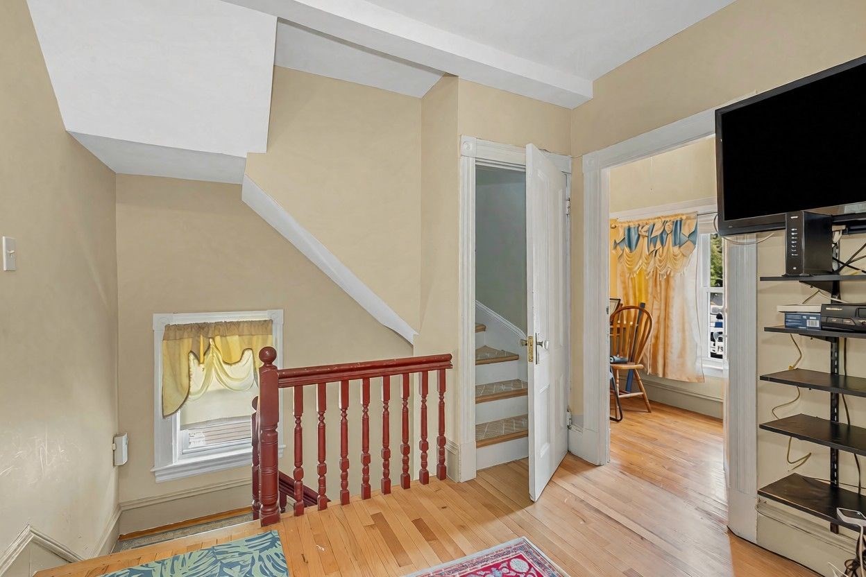 25 Sheafe St Property Photo 19