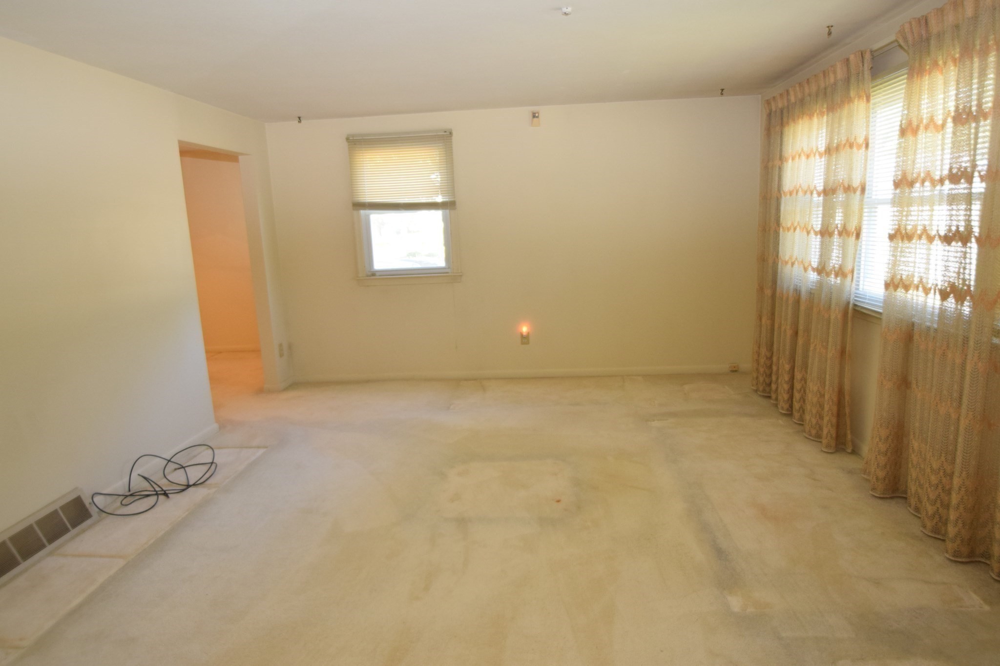 66 Mark Terrace # 66 Property Photo 15