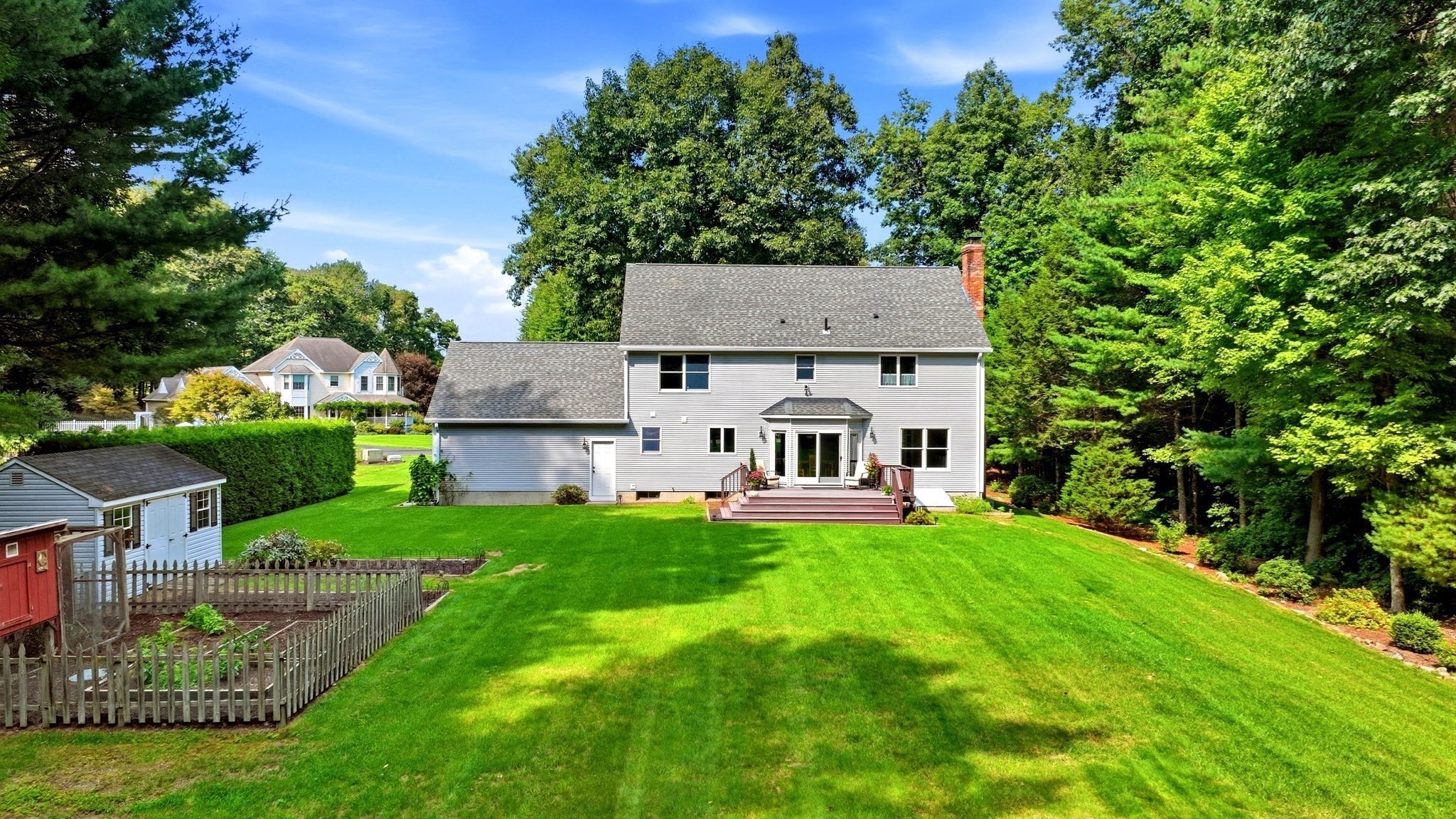 10 Pearl Brook Road Property Photo 2