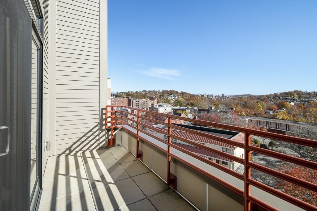 1650 Commonwealth Ave # 606 Property Photo 13