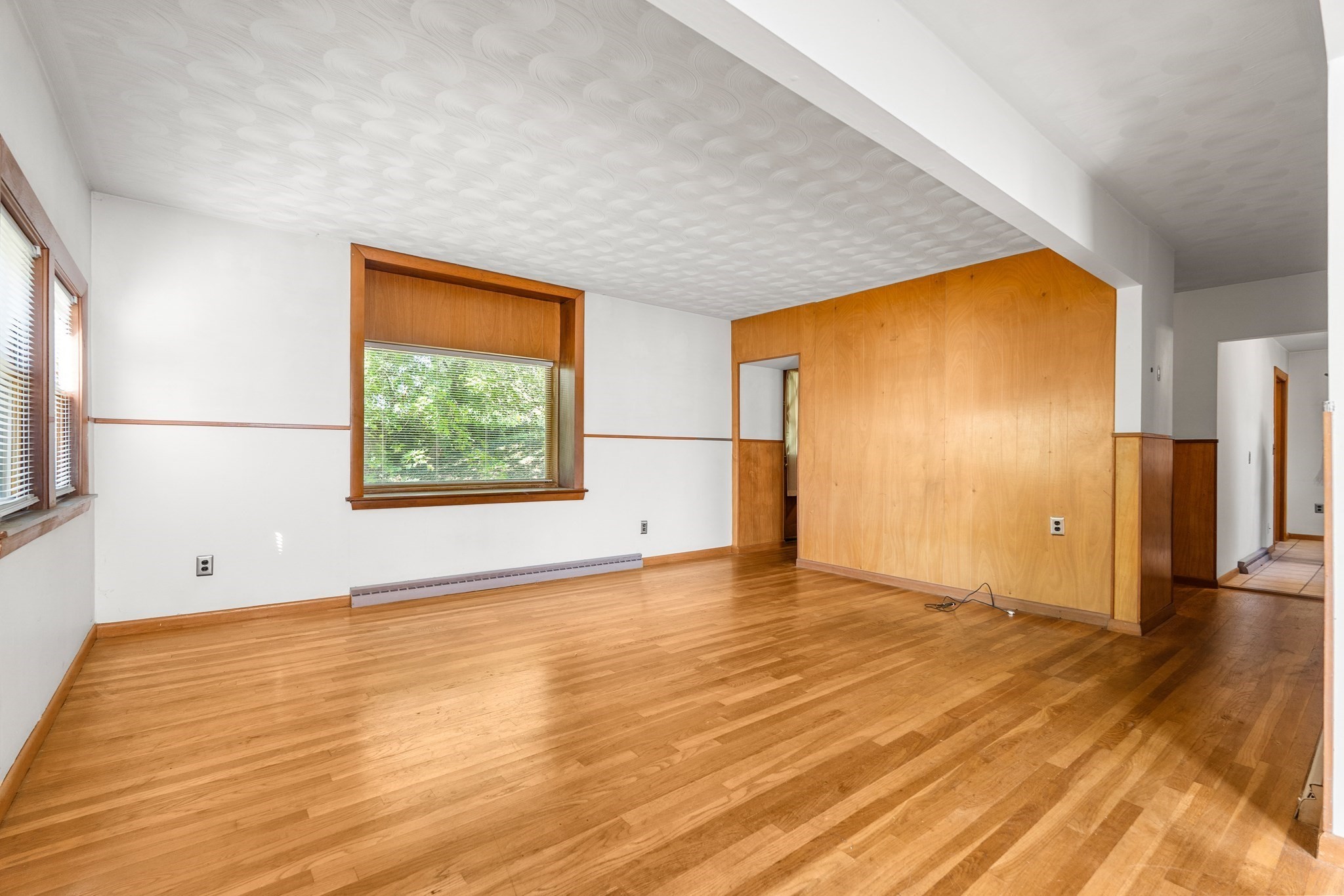 131 Altamont Ave Property Photo 4