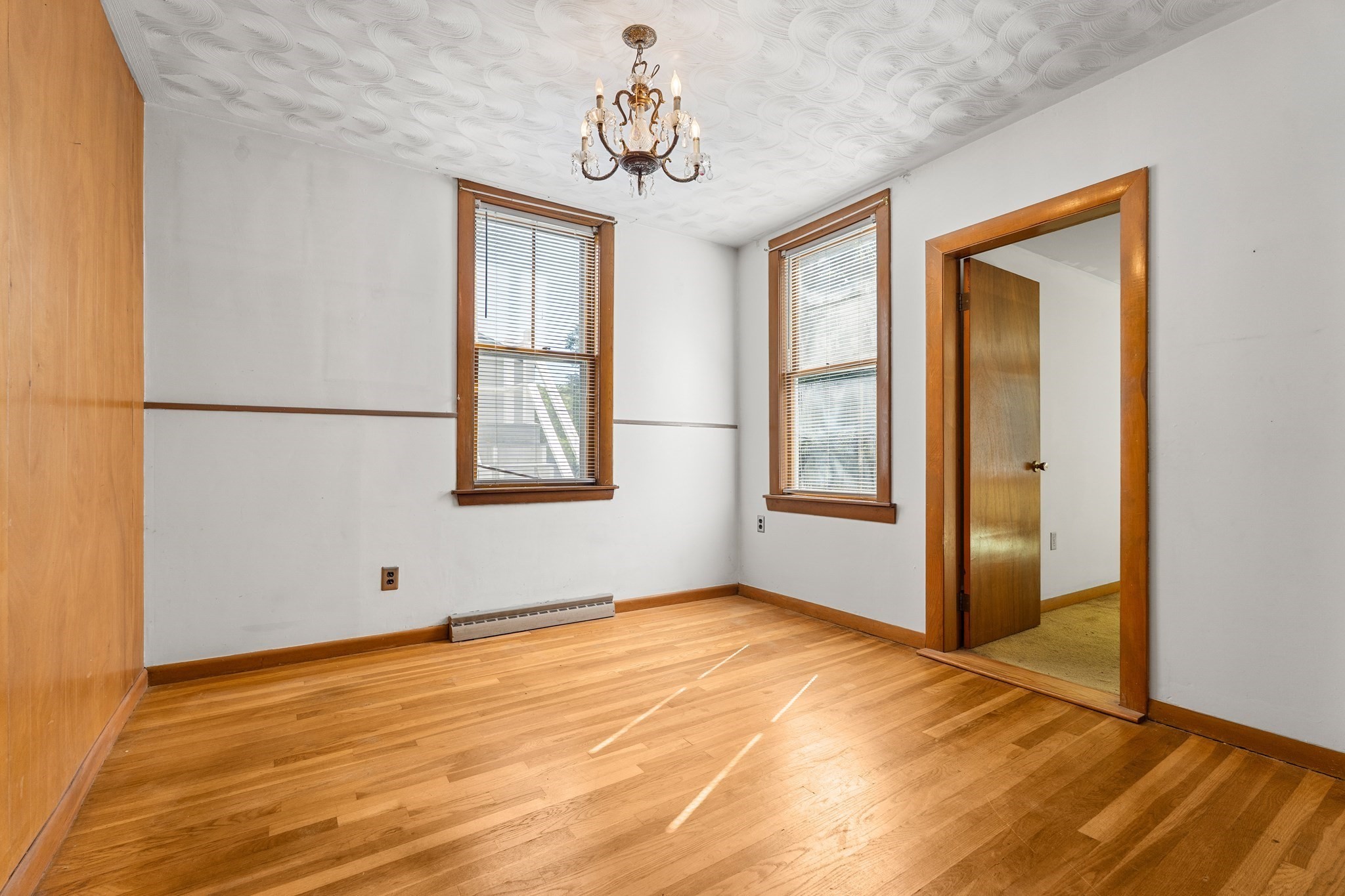131 Altamont Ave Property Photo 5