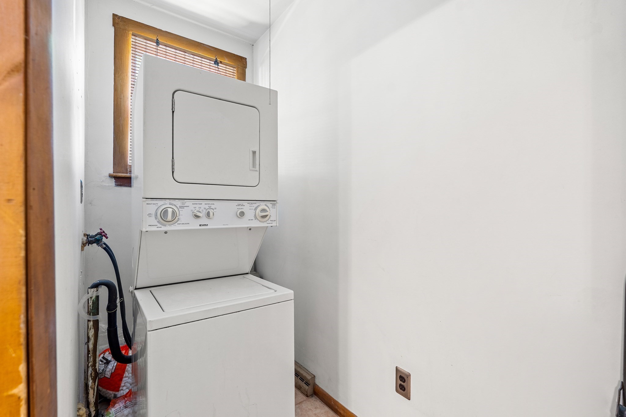 131 Altamont Ave Property Photo 12