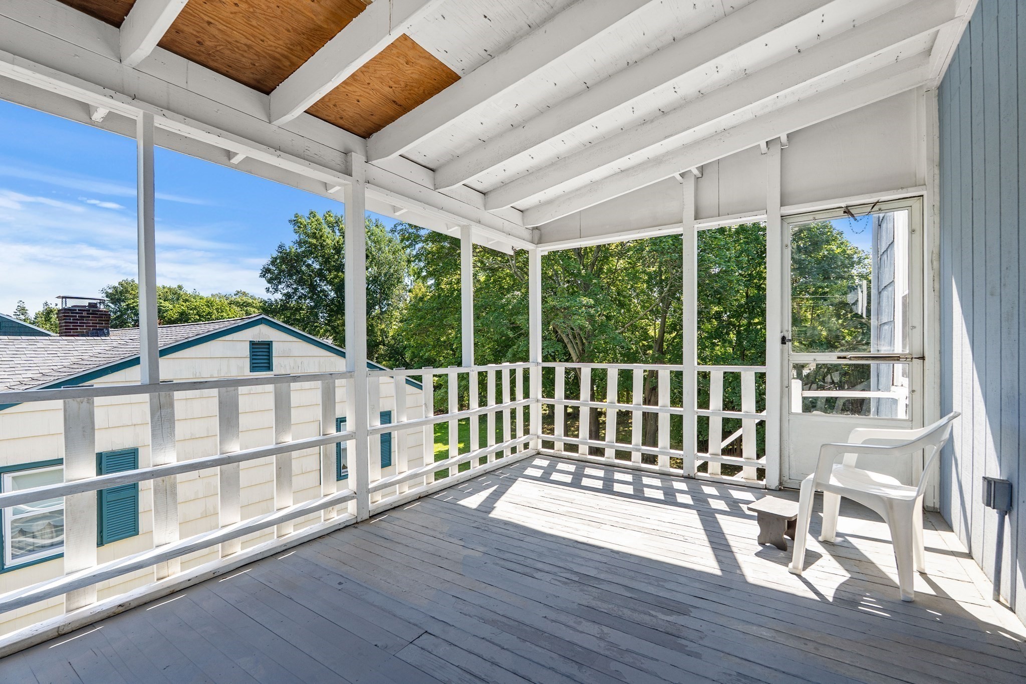 131 Altamont Ave Property Photo 23
