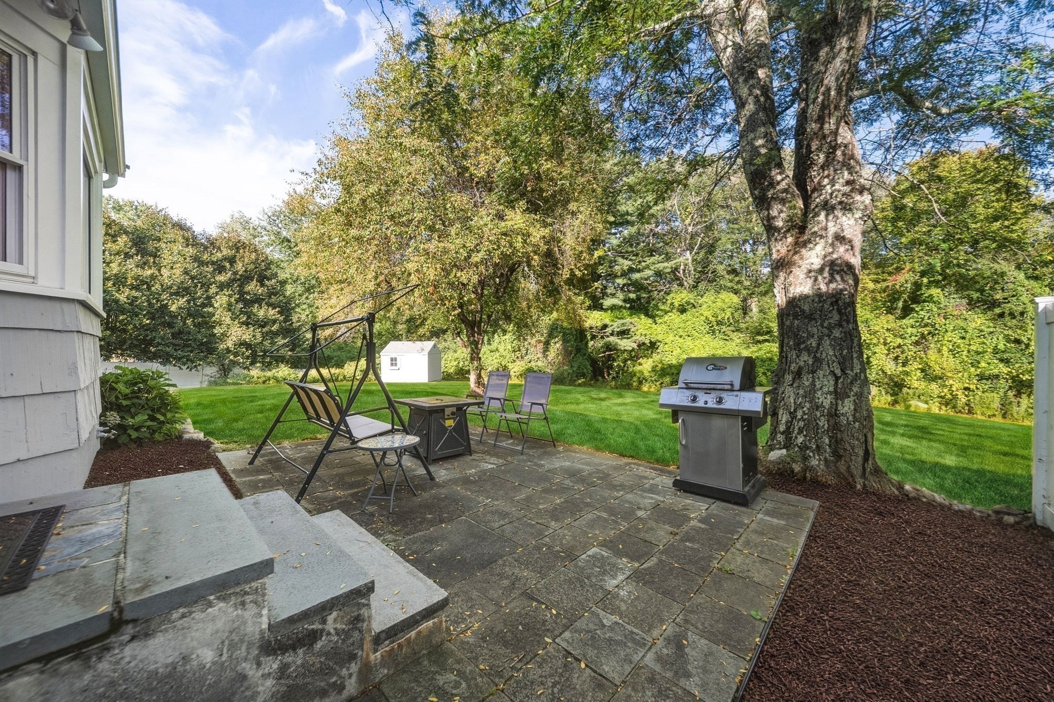 12 Dean Rd Property Photo 9