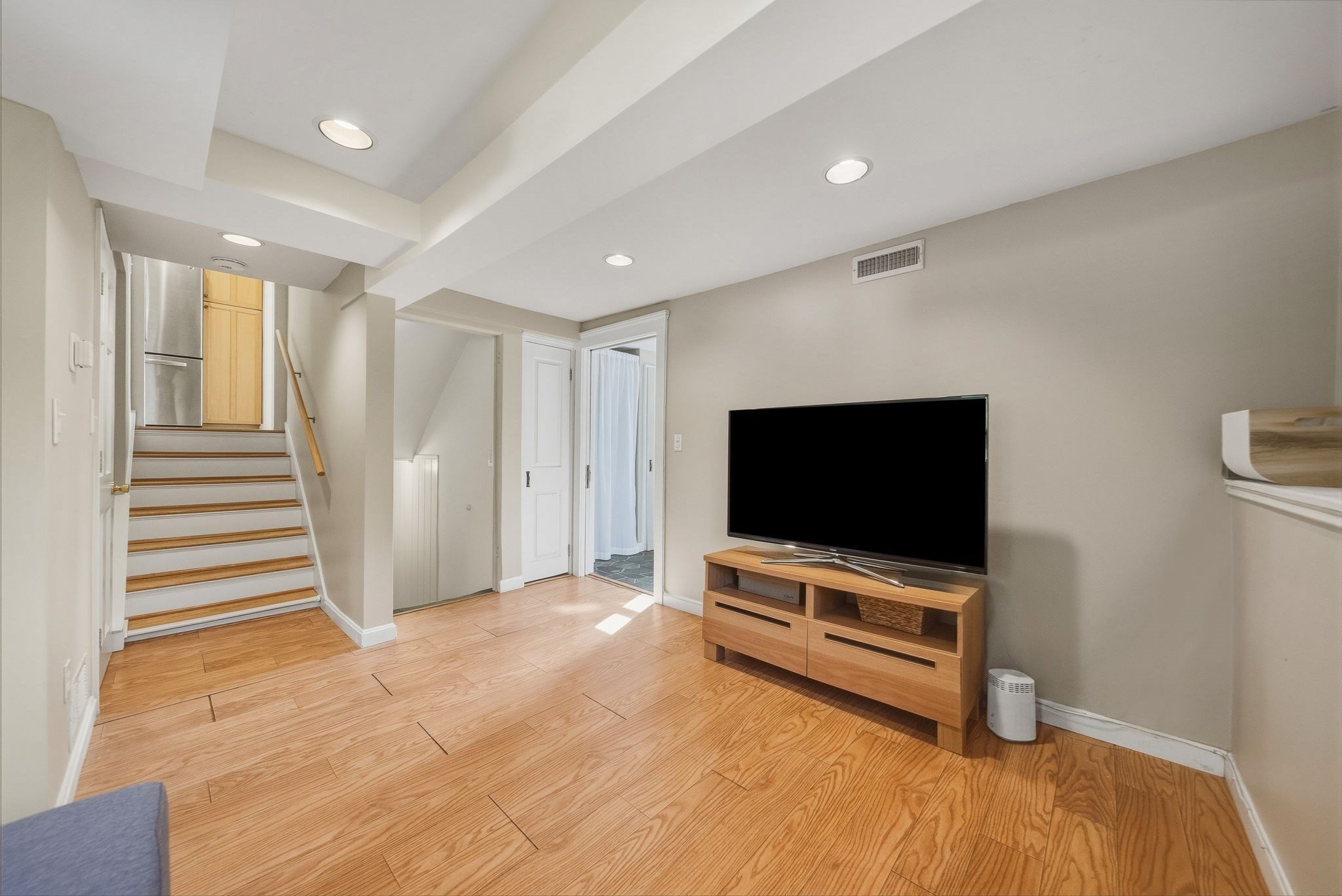 12 Dean Rd Property Photo 15