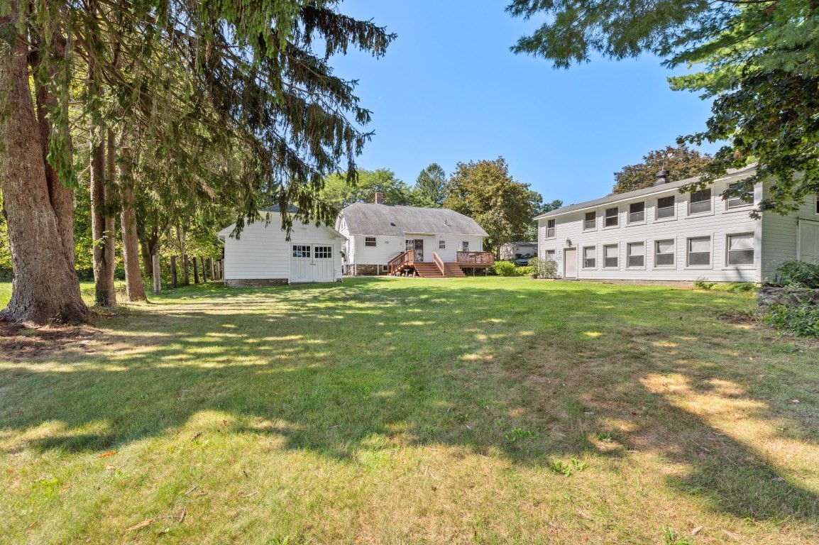 65 Walnut Street Property Photo 6