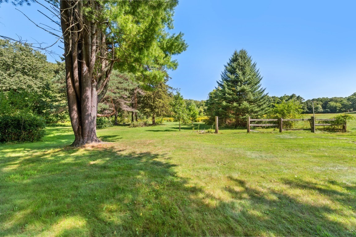 65 Walnut Street Property Photo 8