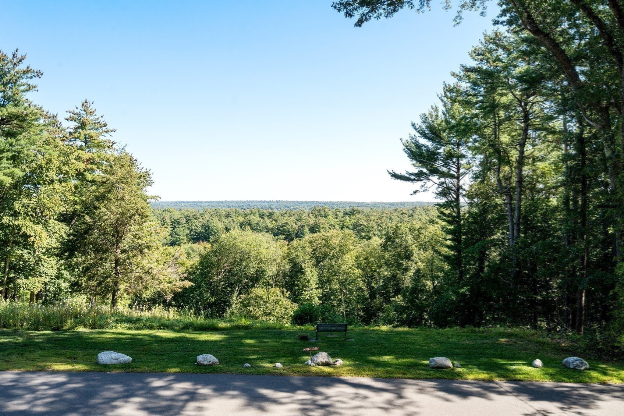 688 Annursnac Hill Property Photo 6