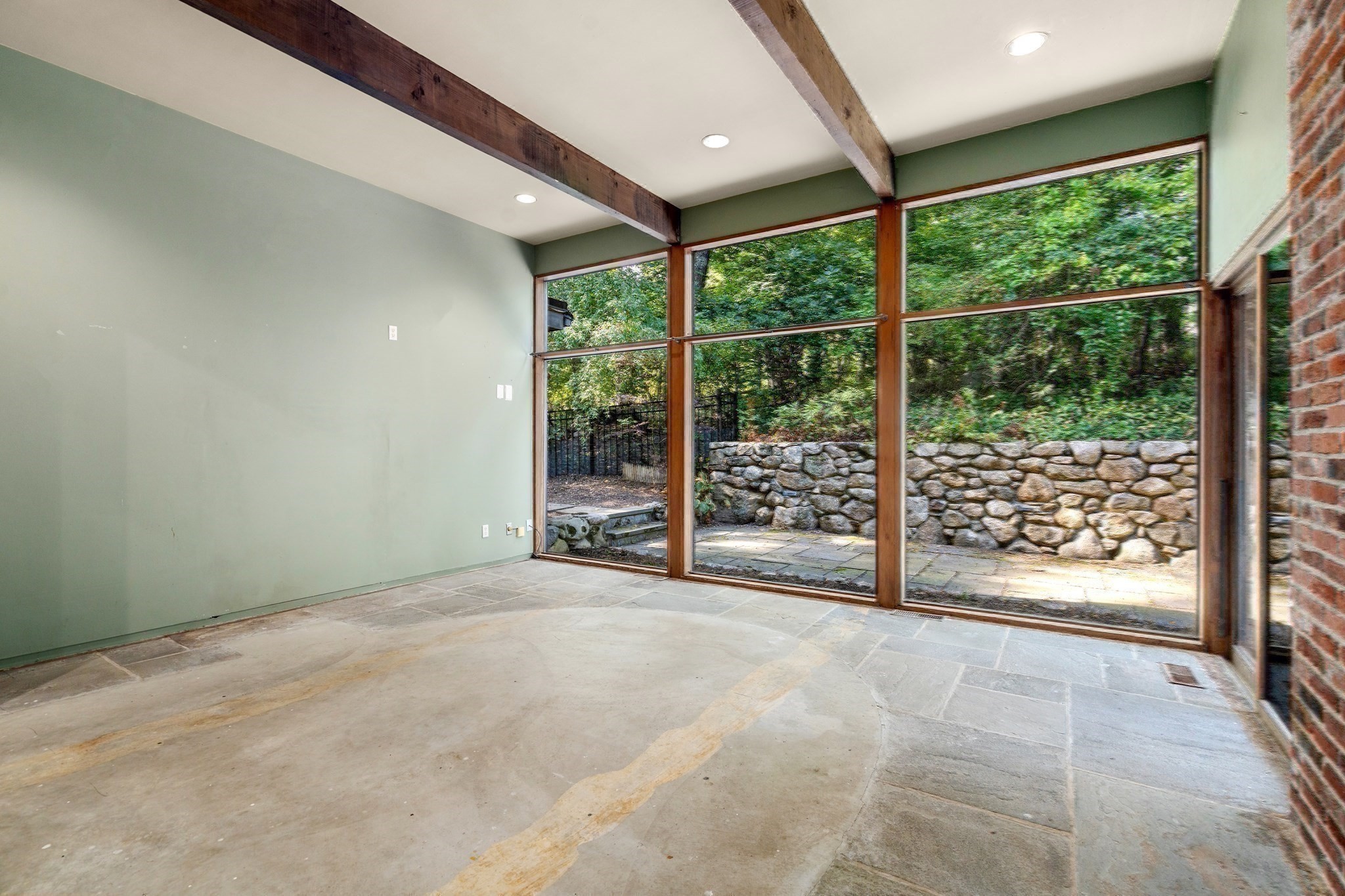 688 Annursnac Hill Property Photo 20