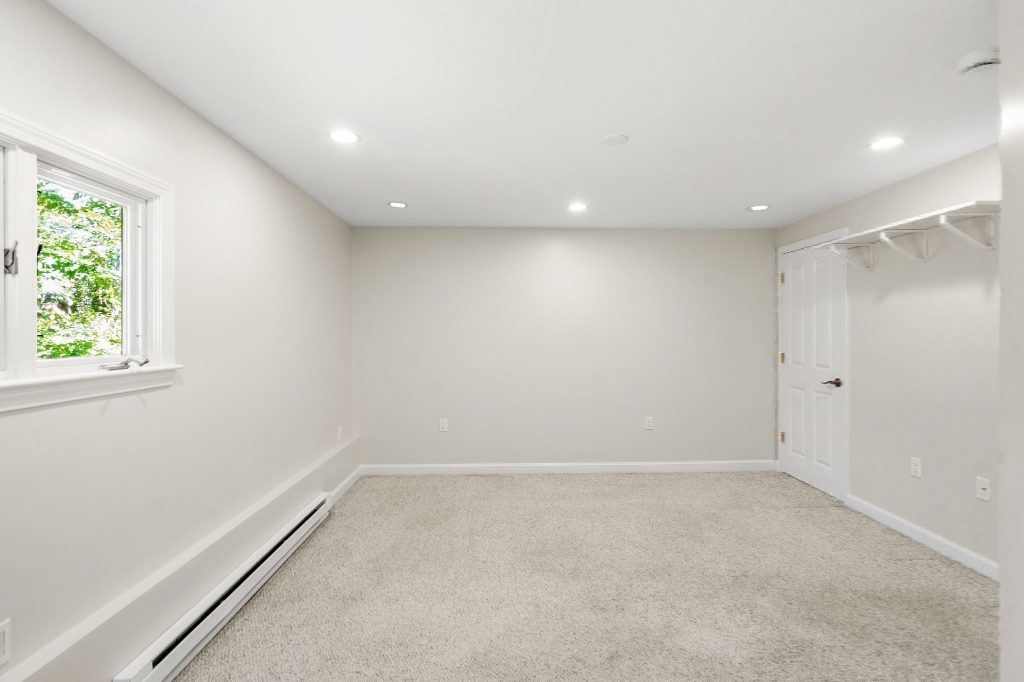 688 Annursnac Hill Property Photo 28