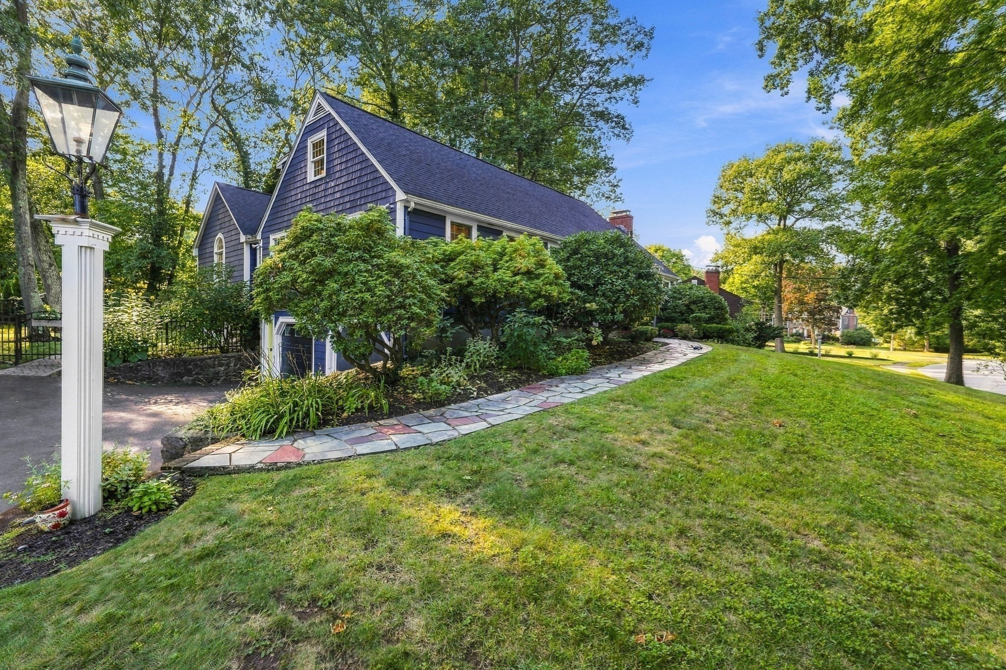 15 Alden Circle Property Photo 2