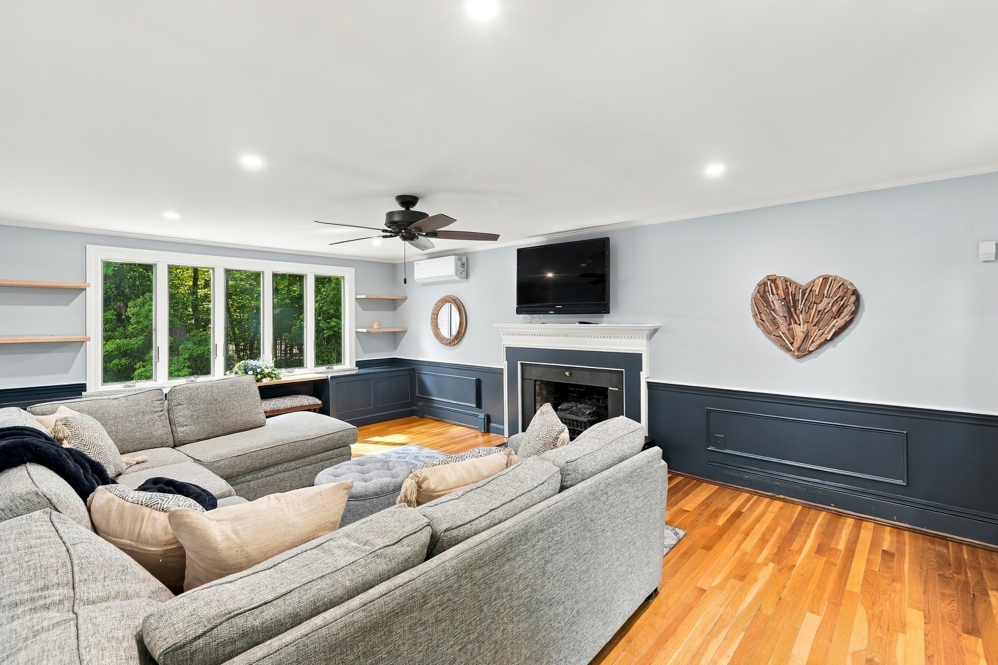 15 Alden Circle Property Photo 5