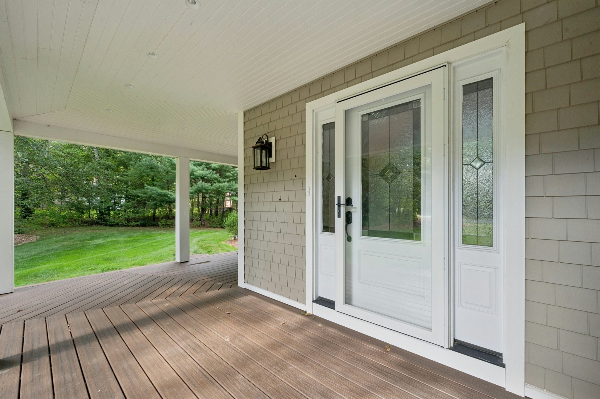 17 Panettieri Dr. Property Photo 3