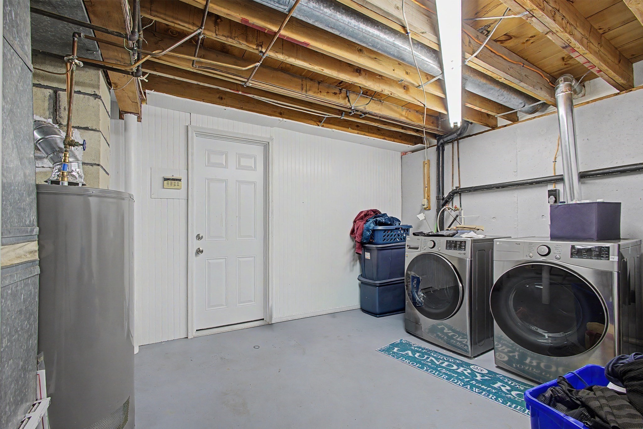9 Johnson Ave Property Photo 10