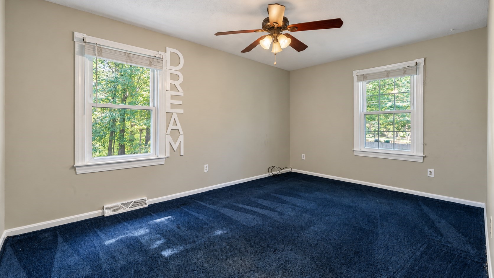 5 Glenwood Cir Property Photo 12