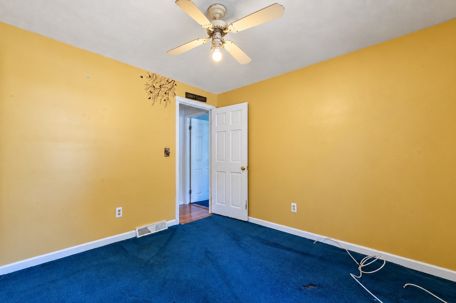 5 Glenwood Cir Property Photo 15