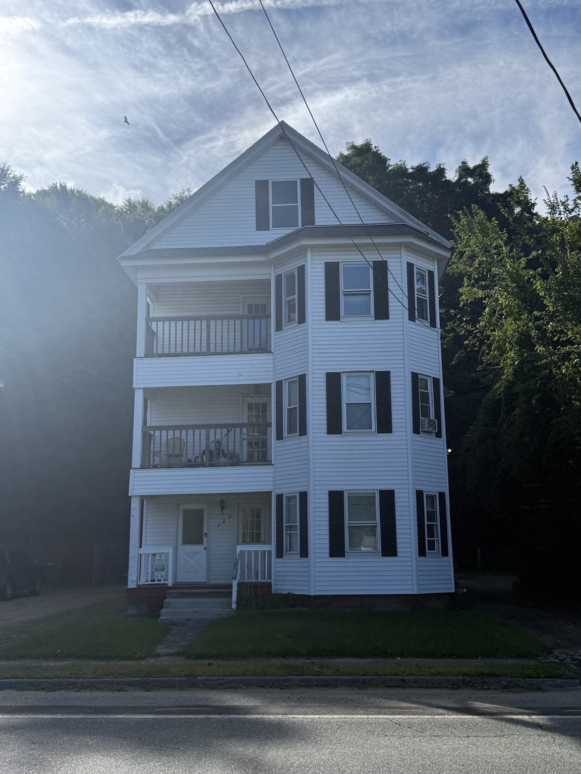 723 Main Property Photo 1