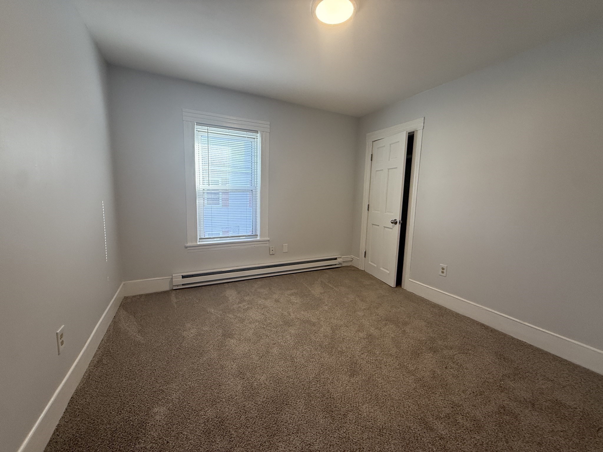 723 Main Property Photo 13