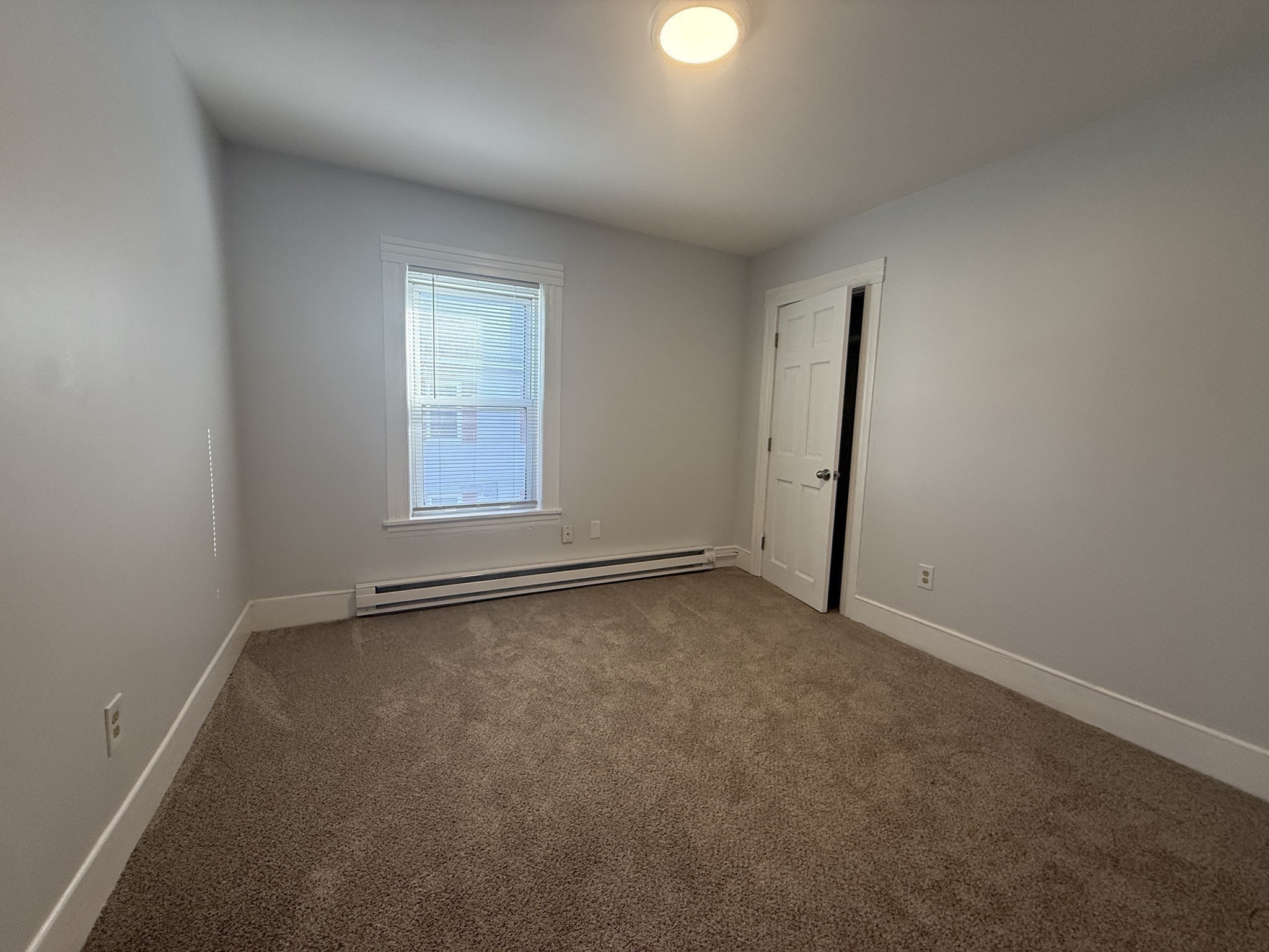 723 Main Property Photo 14