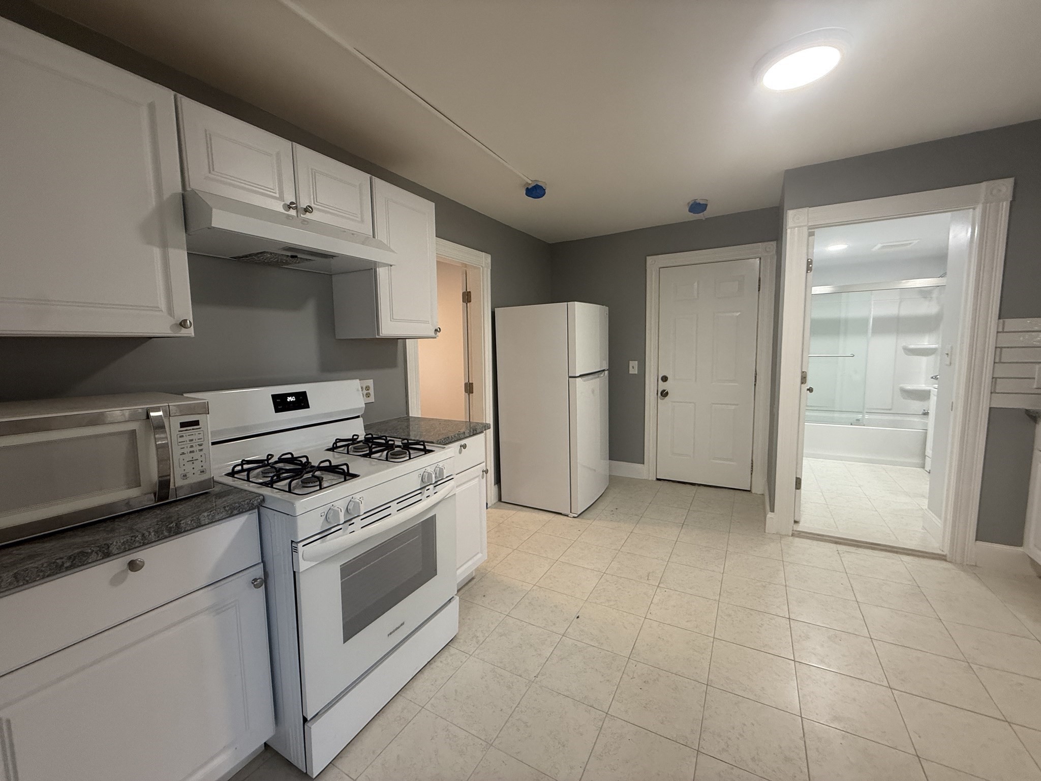 723 Main Property Photo 19