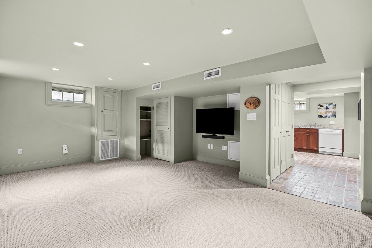 65 Crocker Road Property Photo 32